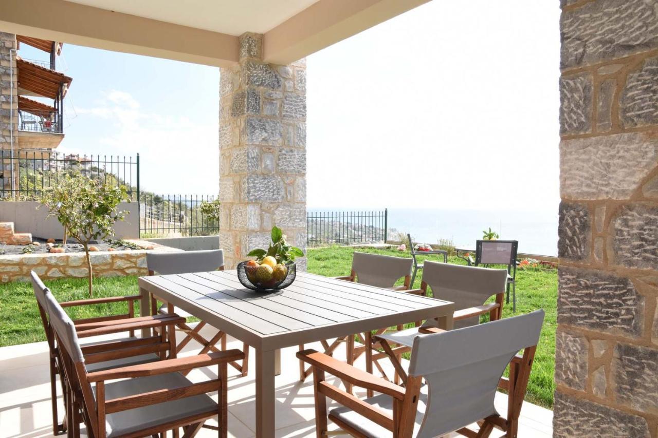 Villa Dafni - Infinite Sea Vistas With Private Pool Kalamata Exterior photo