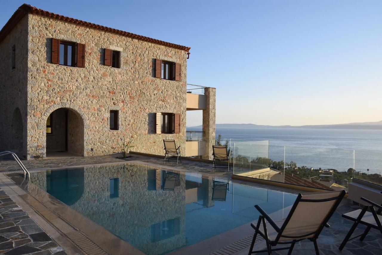 Villa Dafni - Infinite Sea Vistas With Private Pool Kalamata Exterior photo
