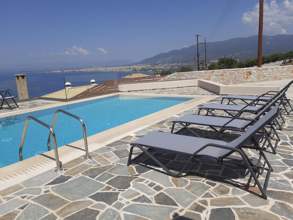 Villa Dafni - Infinite Sea Vistas With Private Pool Kalamata Exterior photo